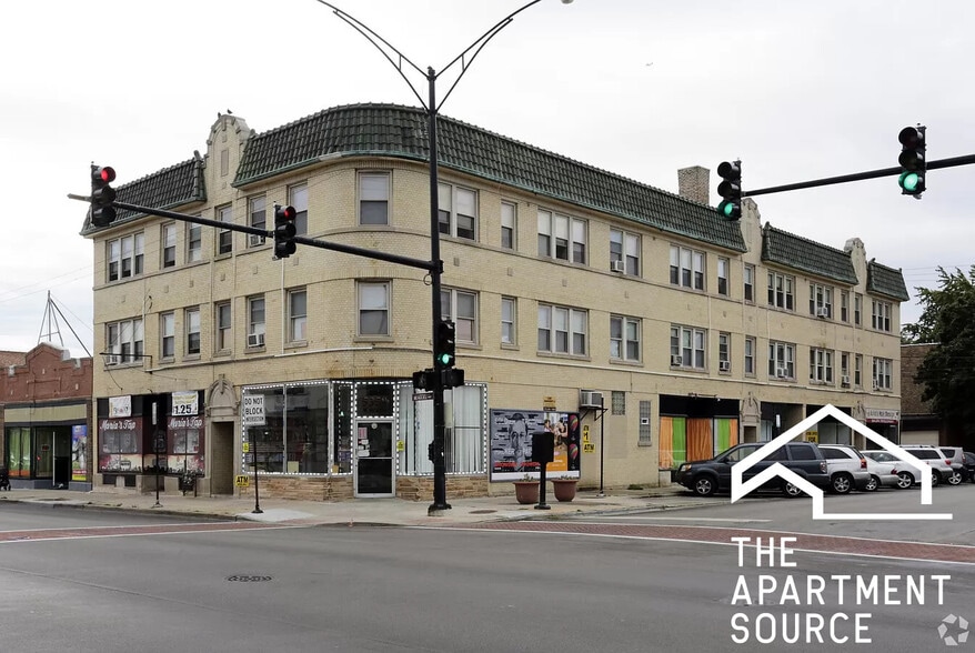 Building Photo - 5357 W Belmont Ave