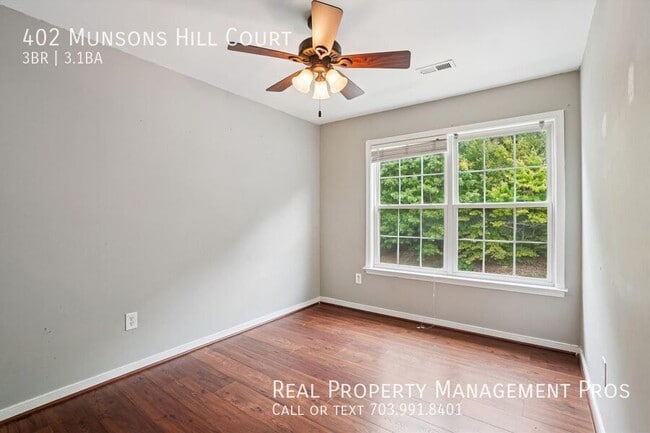 Building Photo - 402 Munsons Hill Ct