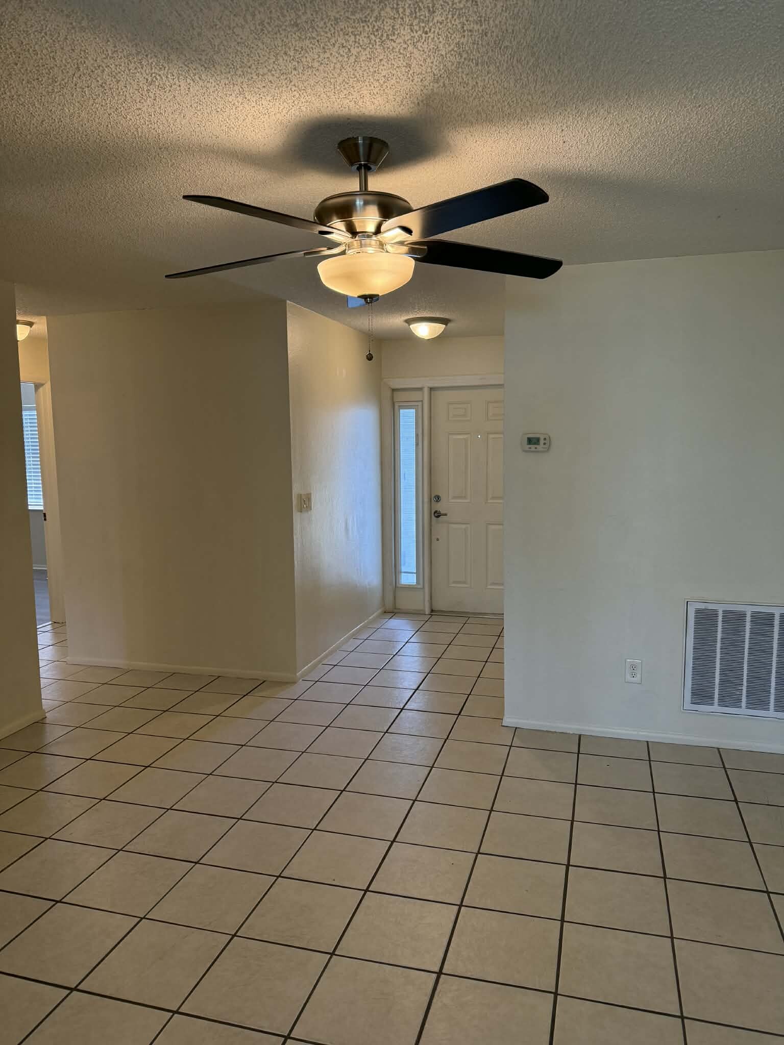 Building Photo - 600 6th Ave SE