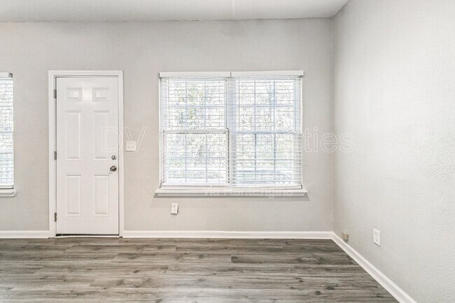 Building Photo - 2817 Windsor Forrest Ct