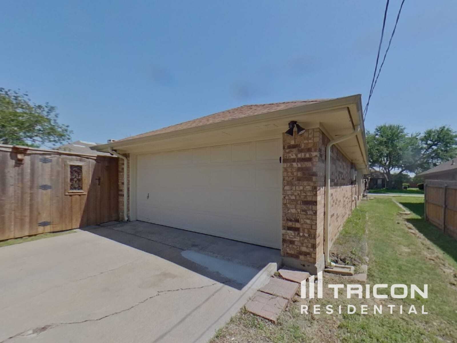 Building Photo - 622 Stoneybrook Dr