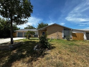 Building Photo - 7447 Fieldgate Dr