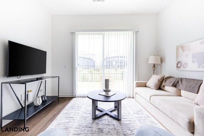 Building Photo - 515 Corso Ln