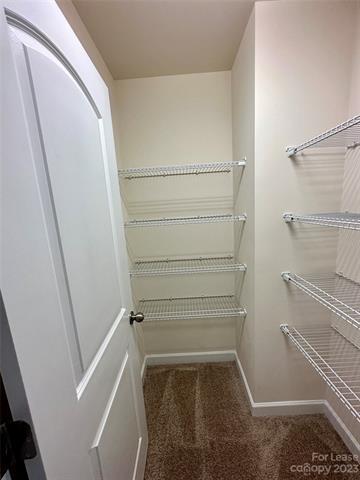 Building Photo - 5840 Clan MacLaine Dr