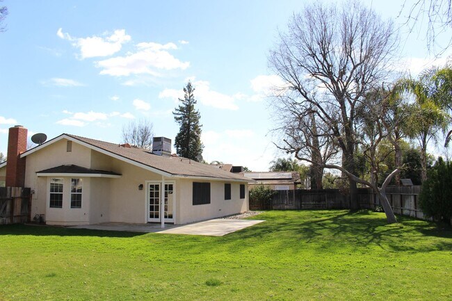 Building Photo - 3505 Huachuca Way