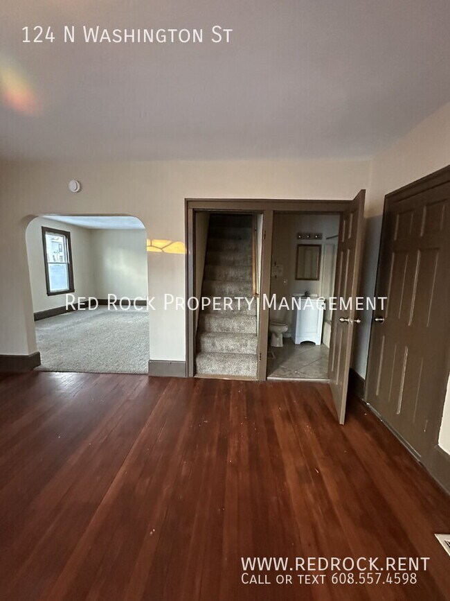 Building Photo - 124 N Washington St