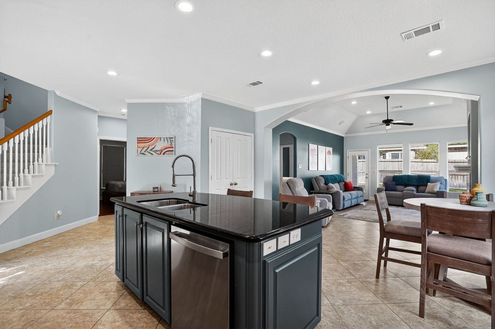 Building Photo - 3705 Whisper Walk