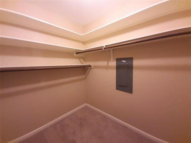 Building Photo - 18214 Mantana Dr