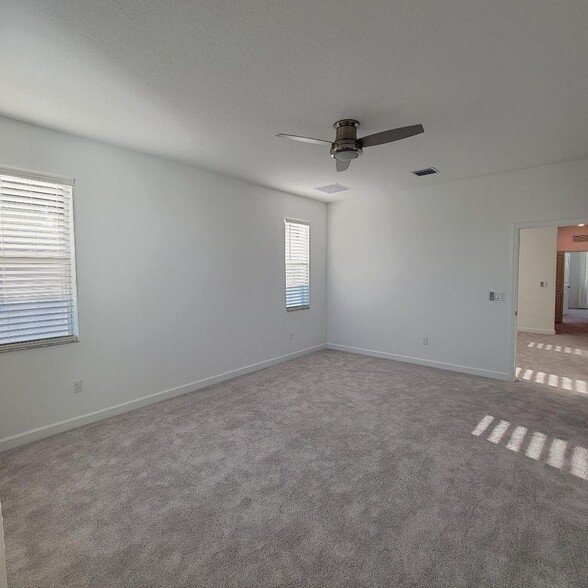 Building Photo - 8978 Zevon Ct