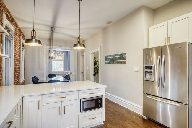 Building Photo - Renovated Historic 4BR Denver Home w/ Private Yard