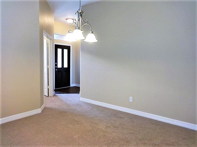 Building Photo - 19072 Hammer Ln