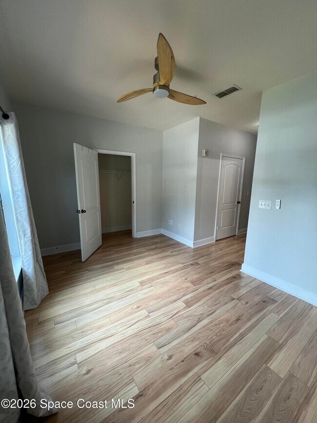Building Photo - 6431 Borasco Dr
