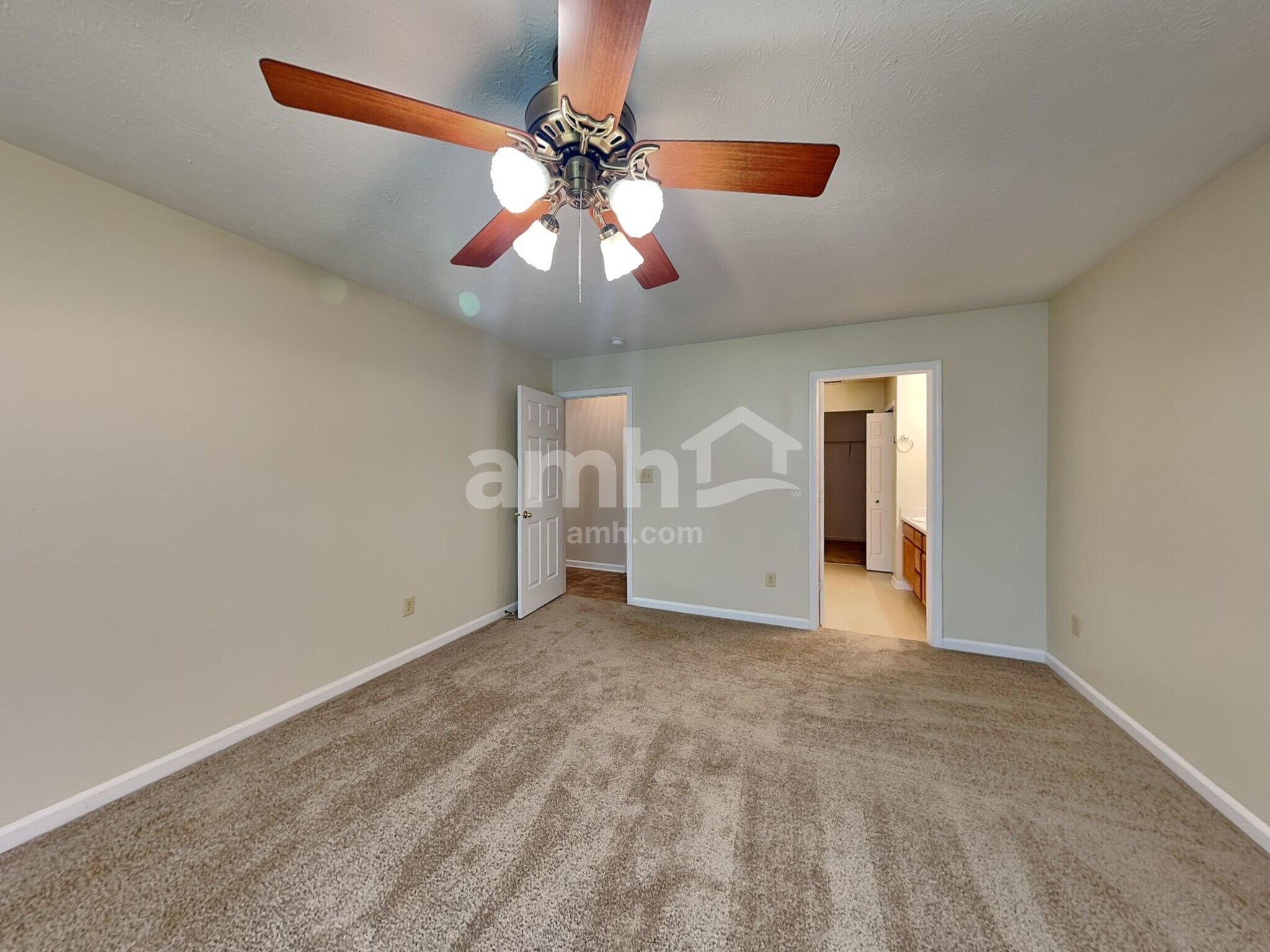 Building Photo - 17023 Puntledge Dr