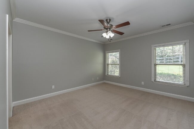 Building Photo - Easy Living in Cottage Grove at 12 Stones