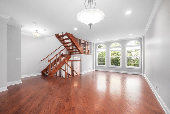Building Photo - 2634 Blakely Ln