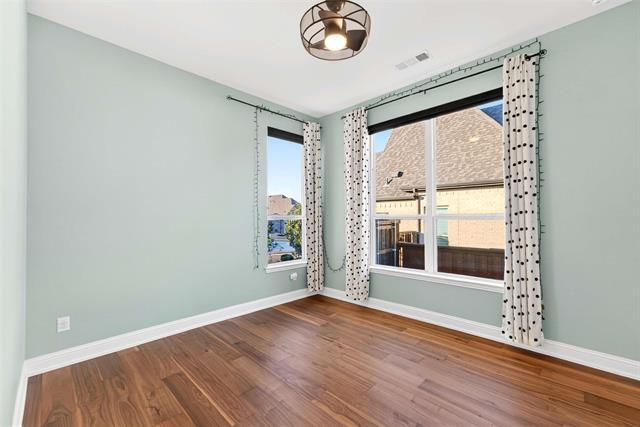 Building Photo - 4740 Desert Willow Dr