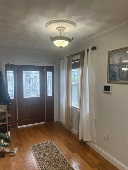 Building Photo - 31 Booth Rd