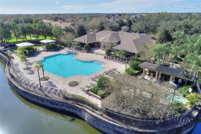 Building Photo - 6402 Cava Alta Dr