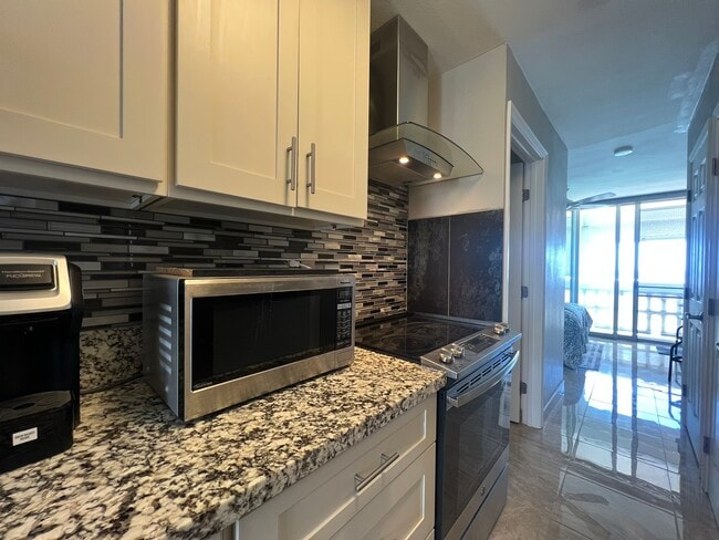 Building Photo - 84-674-965 Farrington Hwy