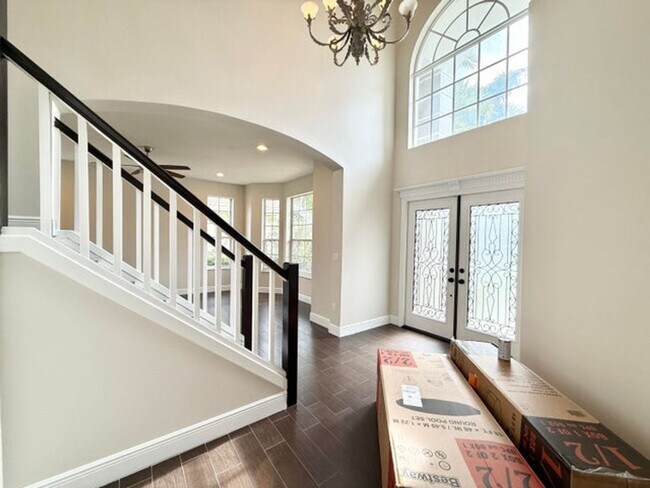 Building Photo - 12902 Hyland Cir