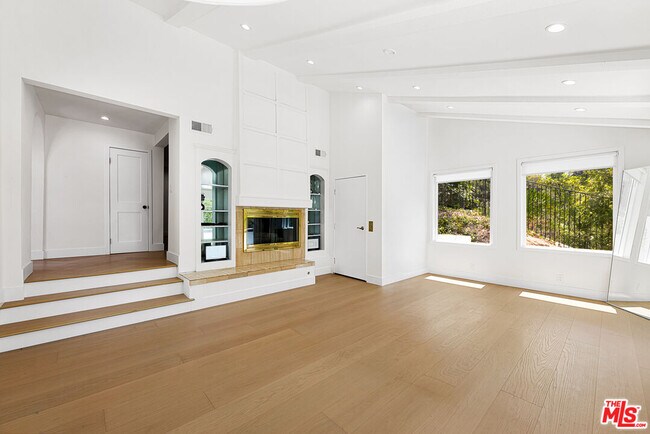 Building Photo - 4491 Gayle Dr