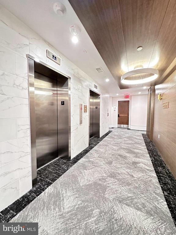 Building Photo - 801 N Fairfax St