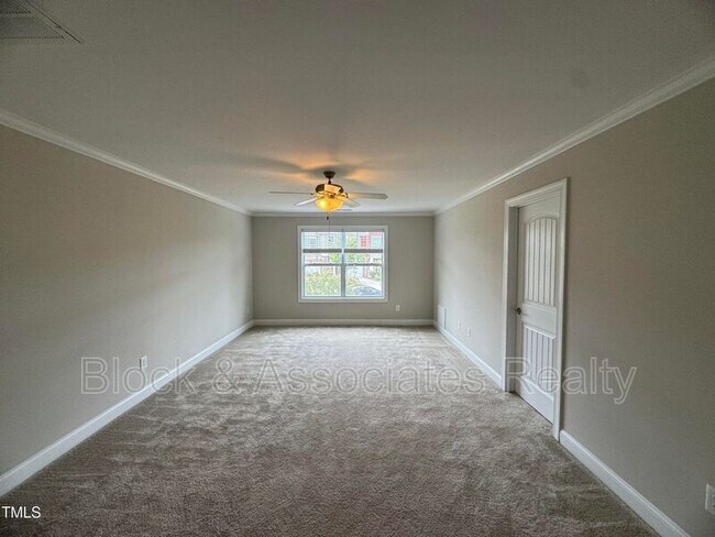 Building Photo - 1215 Alston Forest Dr
