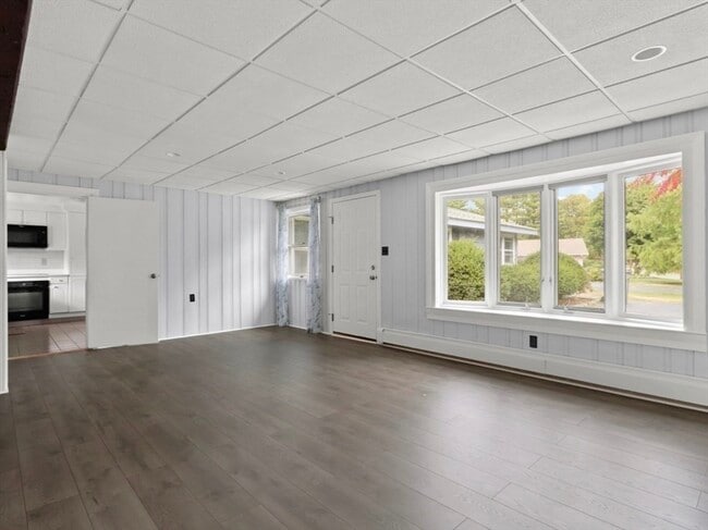 Building Photo - 83 Joseph Rd