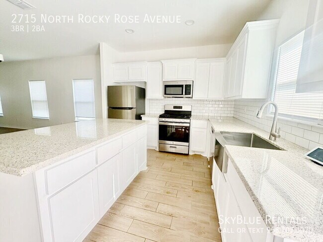 Building Photo - 2715 N Rocky Rose Ave