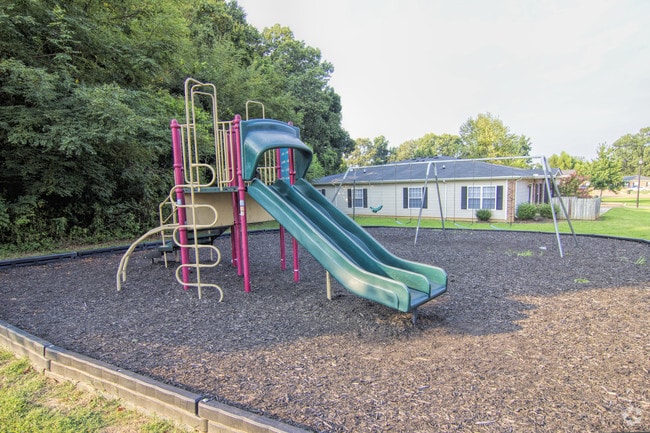 Building Photo - Cottonwood Estates