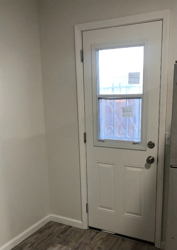 Building Photo - 140 W Upjohn Ave