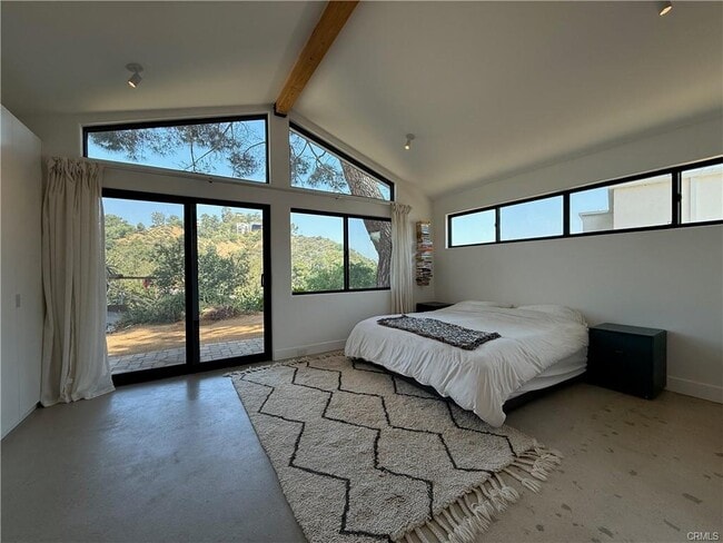 Building Photo - 8515 Crescent Dr