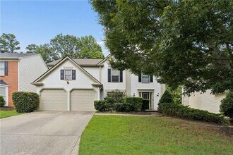 Building Photo - 6285 Barwick Ln