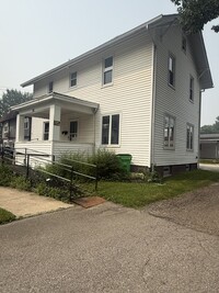 Building Photo - 616 N Buckeye St