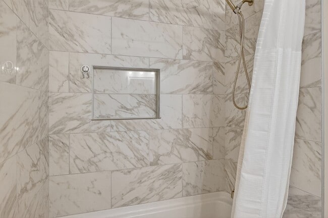 Building Photo - 6265 Astrid Cove