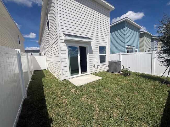 Building Photo - 9189 SW 71st Ct