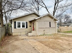 Building Photo - 2320 Wesley Ave SW