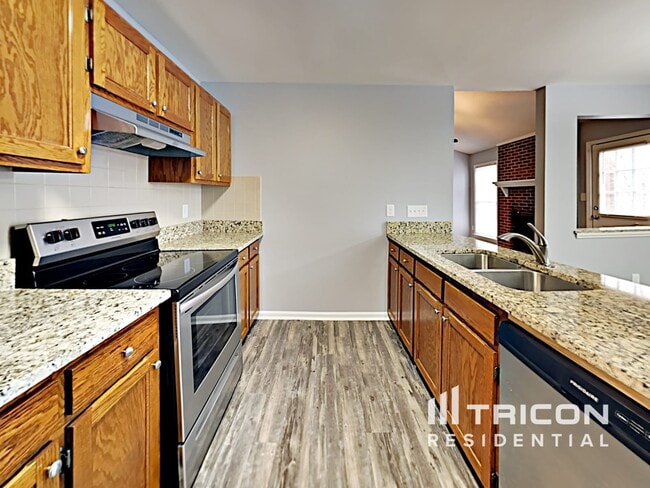 Building Photo - 7226 Amarillo Dr