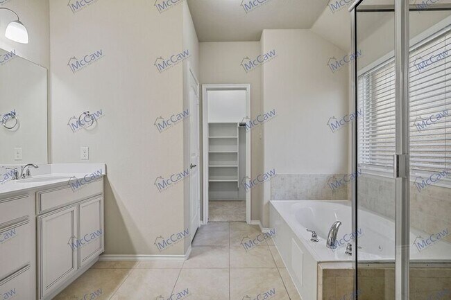 Building Photo - 513 Rustic Oak Ln