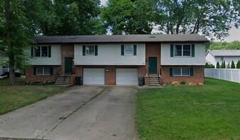 Building Photo - 3025 Pleasant St NW