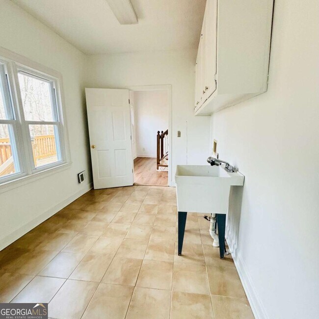 Building Photo - 3775 Belle Glade Trail SW