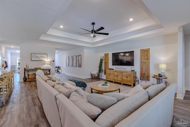 Building Photo - 4169 Equestrian Blvd