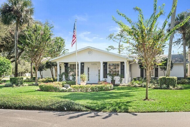 Building Photo - 1270 Plymouth Pl