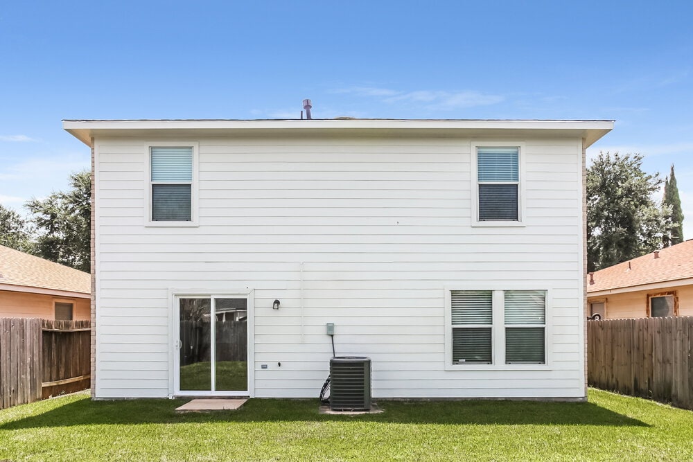 Building Photo - 7219 Rising Brook Dr