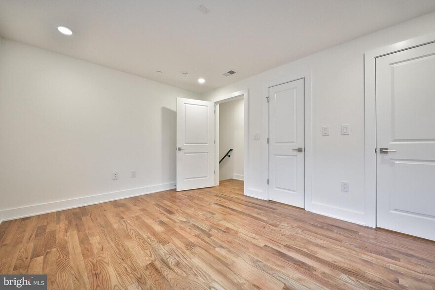 Bedroom 1 - 909 N 20th St