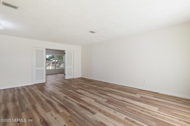 Building Photo - 4103 San Remo Dr