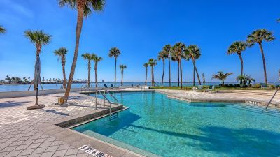 Building Photo - 888 Boulevard of the Arts