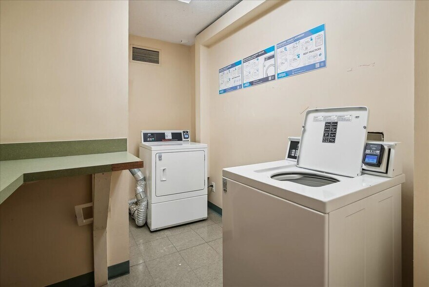 Building Photo - 60 S Van Dorn St