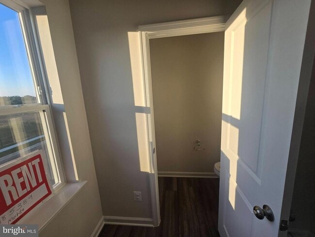 Building Photo - 1230 Red Clover Ln