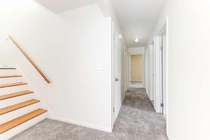 Building Photo - 415 Ventura Ct